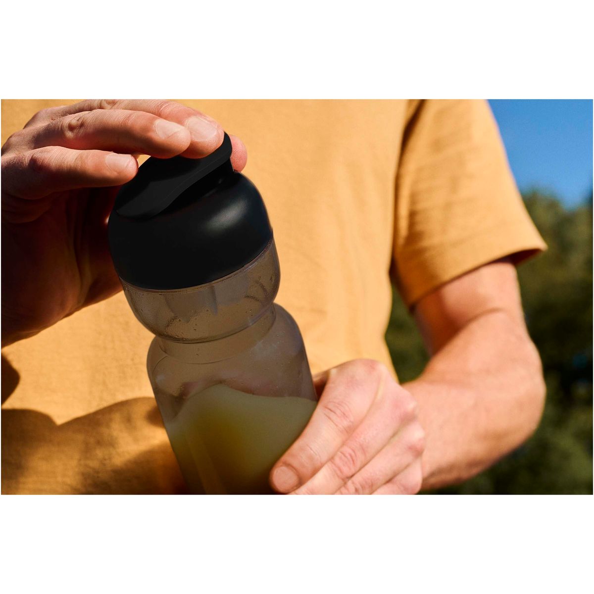 Mepal sportflessen 800 ml met ingebouwde mixer