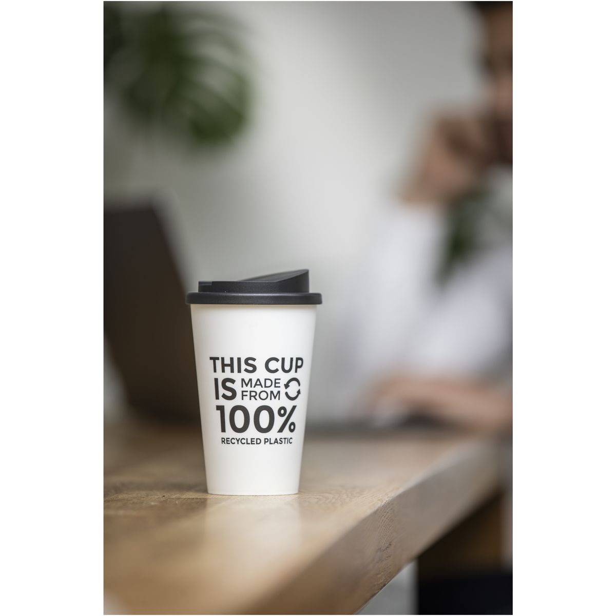Thermosbekers 350 ml van 100% gerecycled kunststof