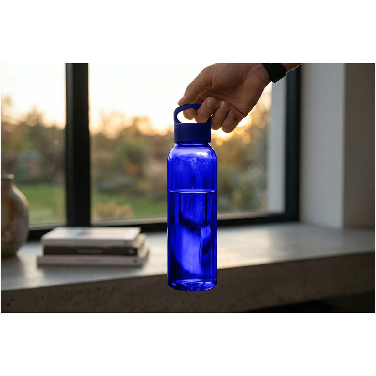 Transparante Tritan-drinkflessen 650 ml met draaggreep